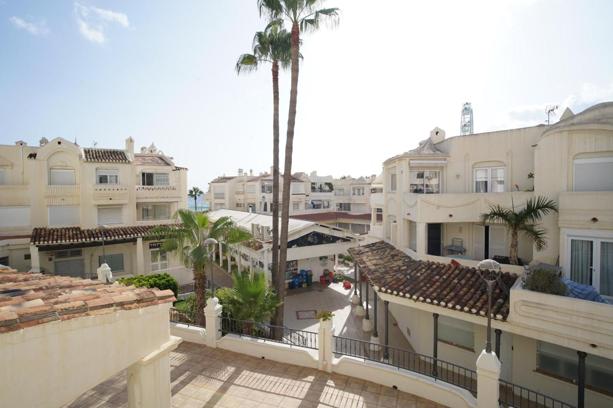Apartmento En La Pequena Venecia, Puerto Marina بينالماذينا المظهر الخارجي الصورة
