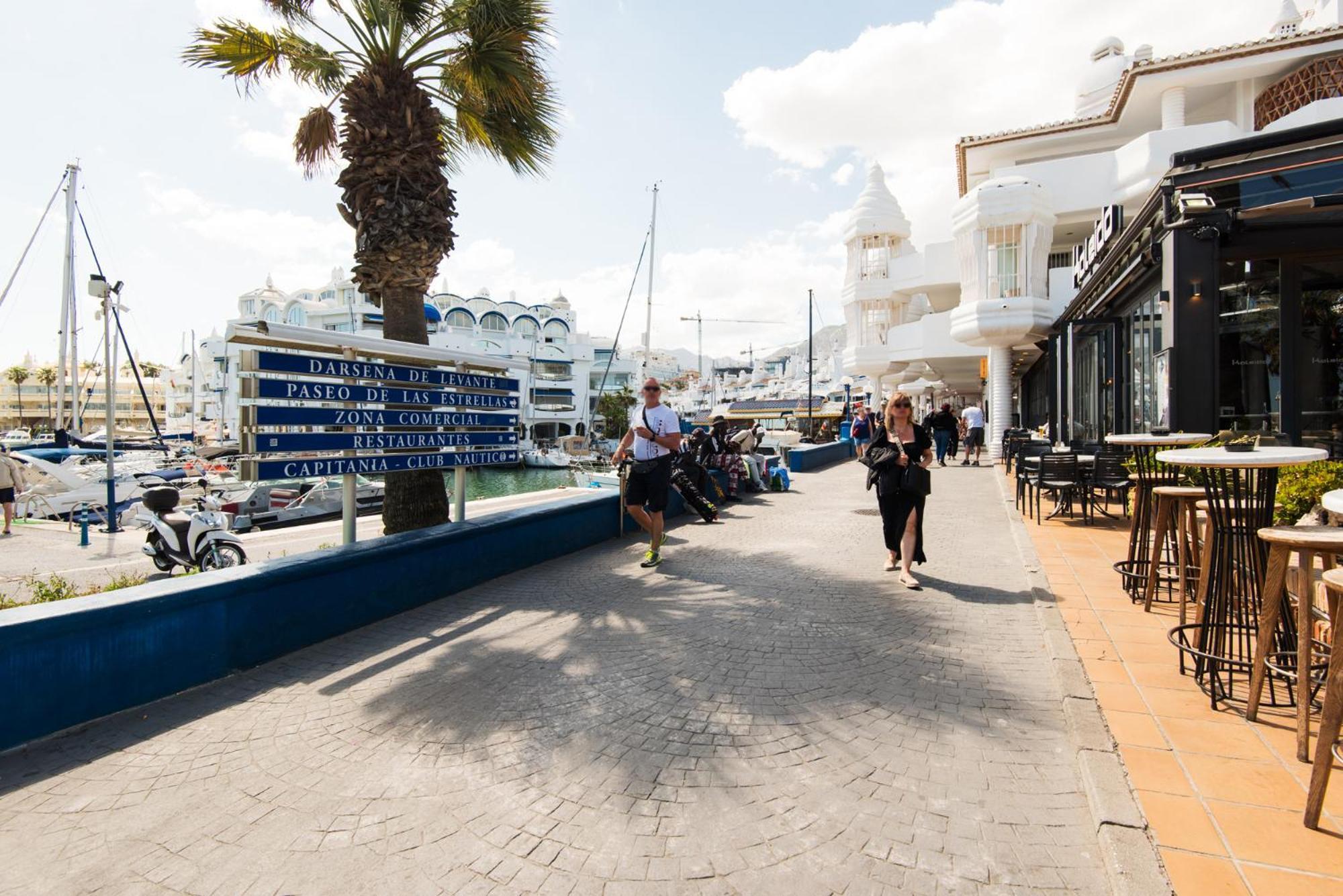 Apartmento En La Pequena Venecia, Puerto Marina بينالماذينا المظهر الخارجي الصورة