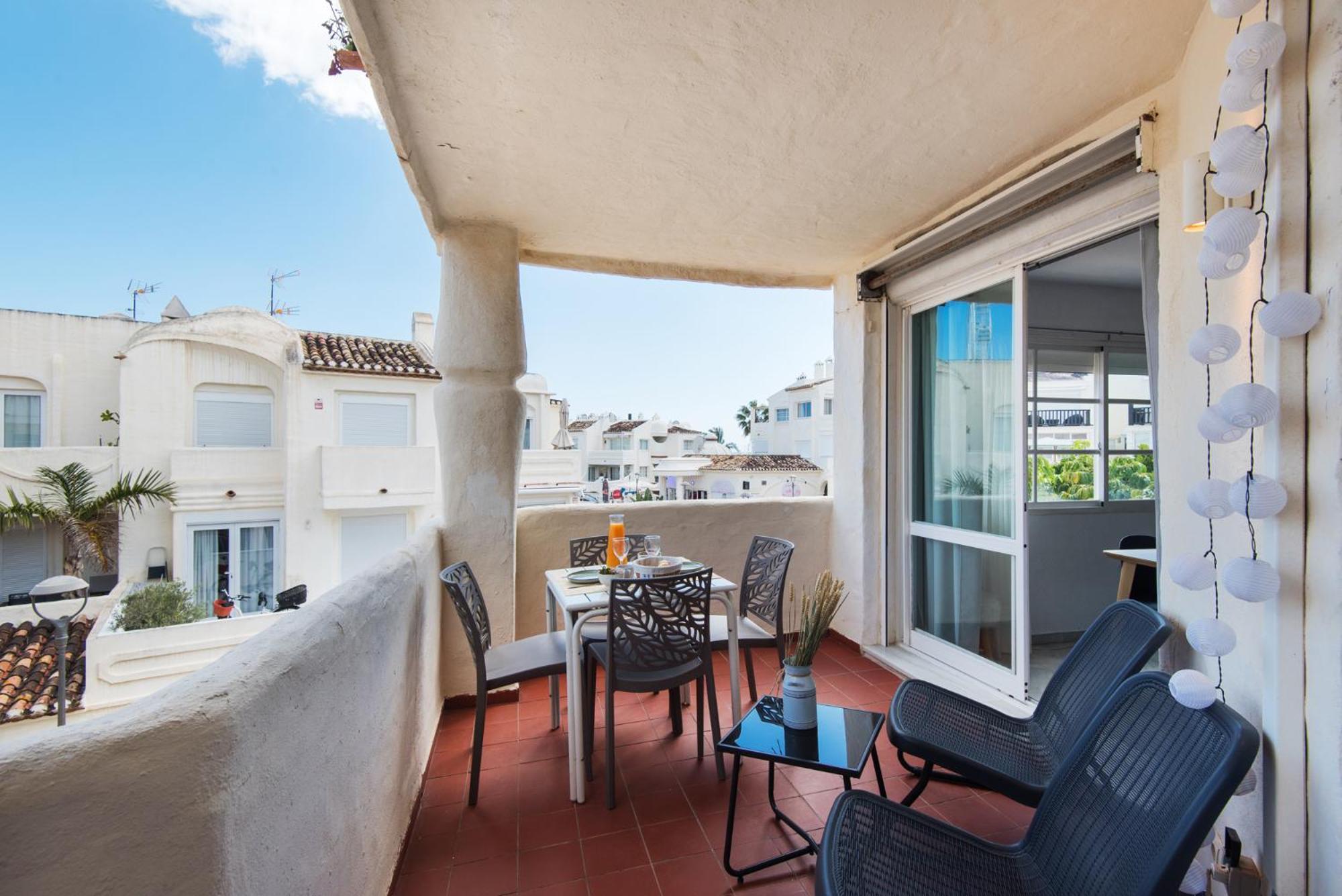 Apartmento En La Pequena Venecia, Puerto Marina بينالماذينا المظهر الخارجي الصورة