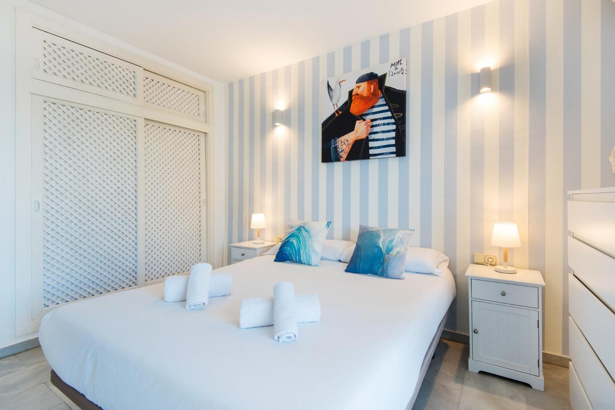 Apartmento En La Pequena Venecia, Puerto Marina بينالماذينا المظهر الخارجي الصورة